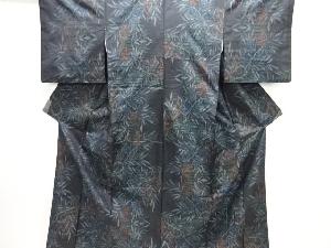 草葉模様織出し本場泥大島紬着物